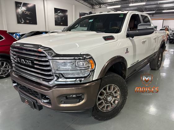 RAM 3500 6.7 I6 TURBO DIESEL LIMITED LONGHORN CD 4X4  AUTOMÁTICO
